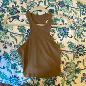 Lulu Lemon tank